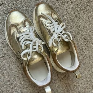 VGUC Tory Burch Gold Good Luck Trainer Size 8